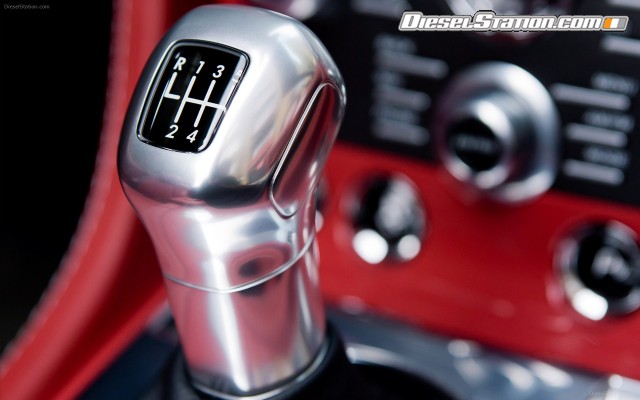 Aston Martin V12 Vantage Roadster 2013 Widescreen Picture #7 Aston Martin V12 Vantage Roadster 2013 Widescreen Picture #7